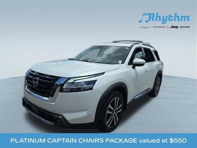 2023 Nissan Pathfinder Platinum