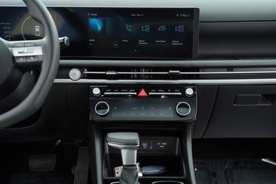 2025 Hyundai Santa Cruz SEL Activity