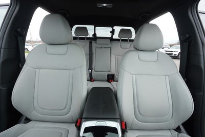 2025 Hyundai Santa Cruz SEL Activity