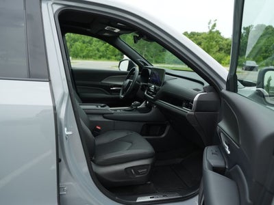 2025 Toyota Grand Highlander Hybrid Nightshade Edition