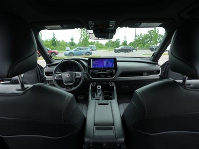 2025 Toyota Grand Highlander Hybrid Nightshade Edition