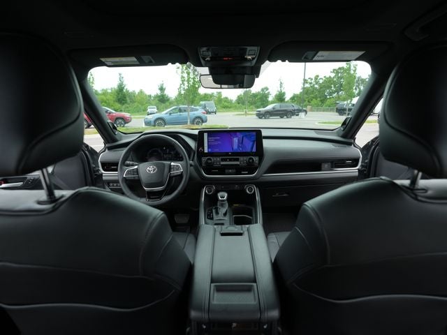 2025 Toyota Grand Highlander Hybrid Nightshade Edition