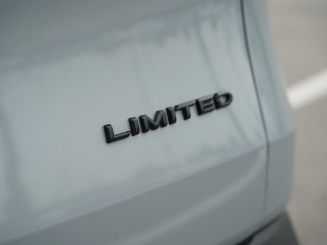 2025 Toyota Grand Highlander Hybrid Nightshade Edition