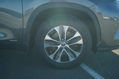 2021 Toyota Highlander Hybrid XLE