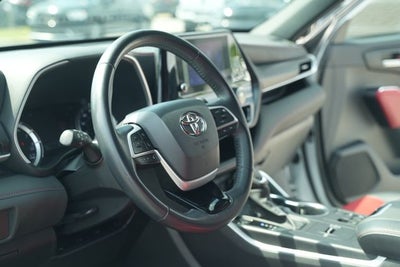 2023 Toyota Highlander XSE