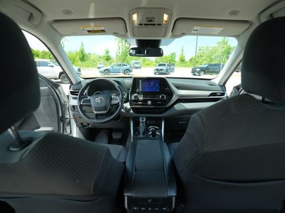 2023 Toyota Highlander LE