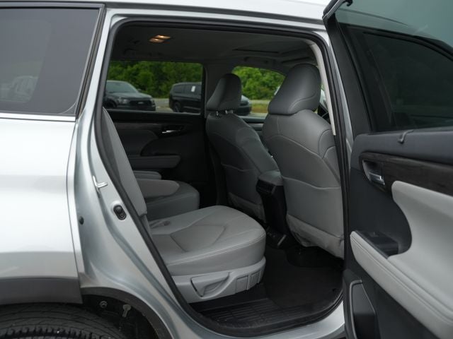 2020 Toyota Highlander Limited