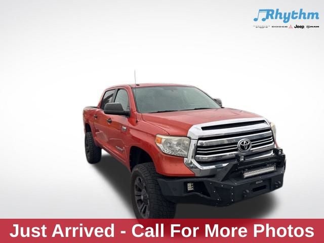 2016 Toyota Tundra SR5 5.7L V8