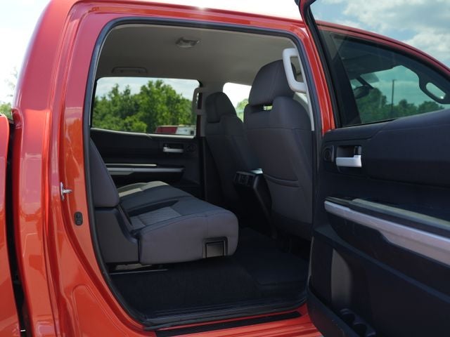 2016 Toyota Tundra SR5 5.7L V8