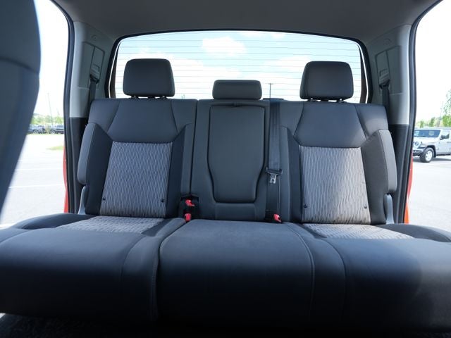 2016 Toyota Tundra SR5 5.7L V8