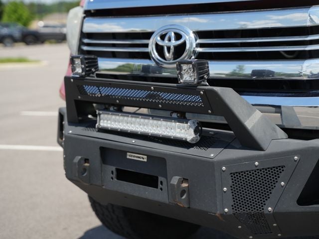 2016 Toyota Tundra SR5 5.7L V8