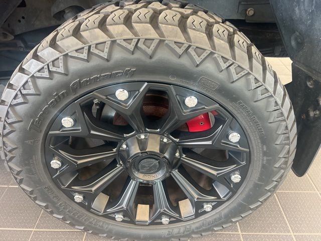 2017 Toyota Tundra SR5 5.7L V8