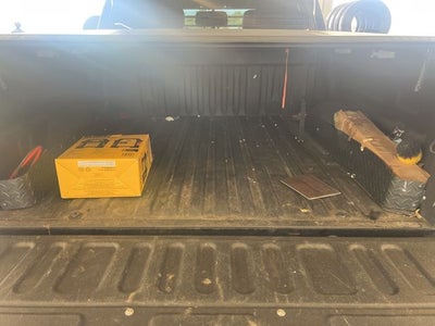 2017 Toyota Tundra SR5 5.7L V8