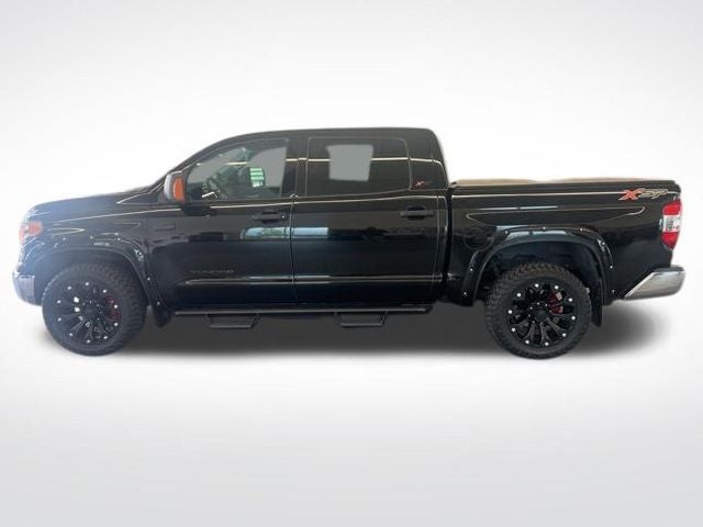 2017 Toyota Tundra SR5 5.7L V8