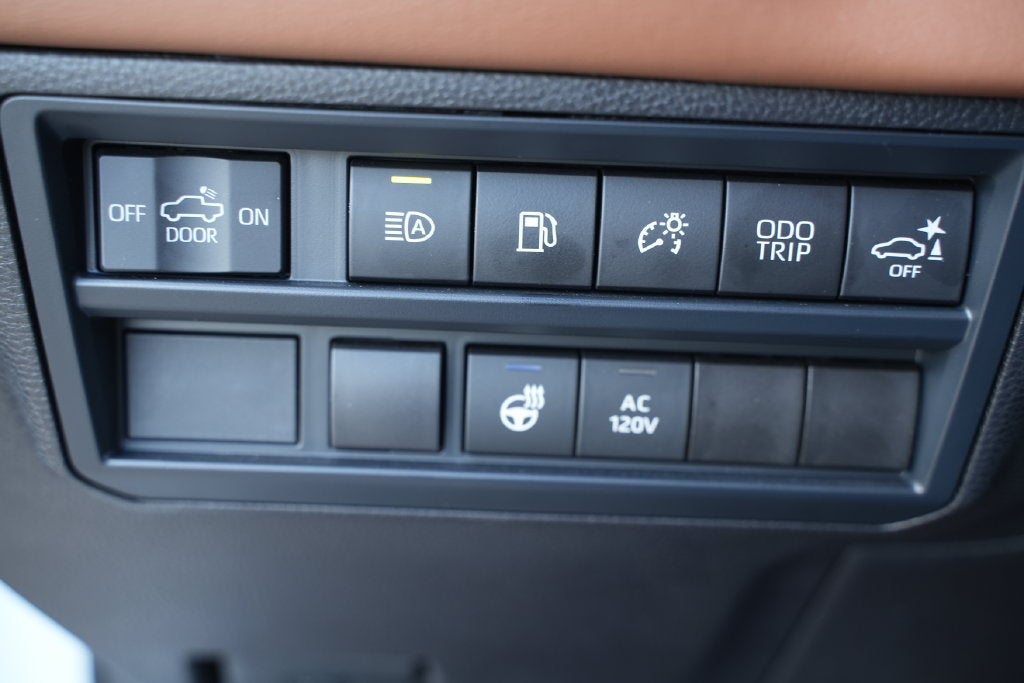2025 Toyota Tundra Hybrid 1794 Edition