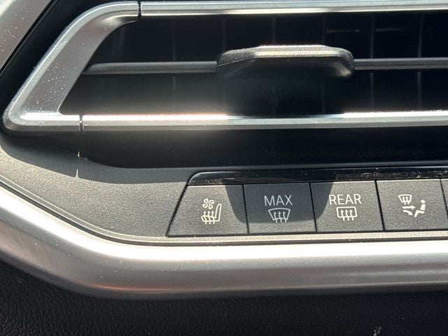 2021 BMW X5 M50i