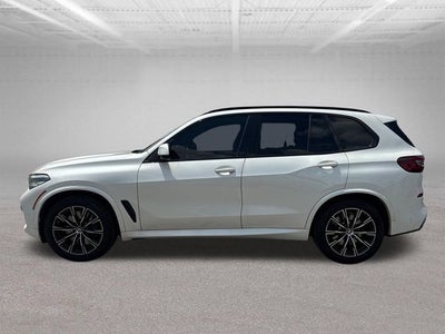 2021 BMW X5 M50i