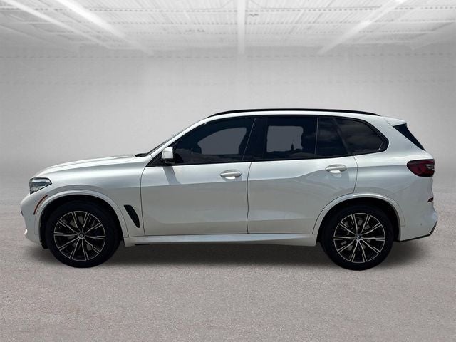 2021 BMW X5 M50i