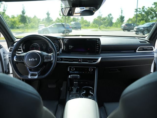 2024 Kia K5 GT-Line