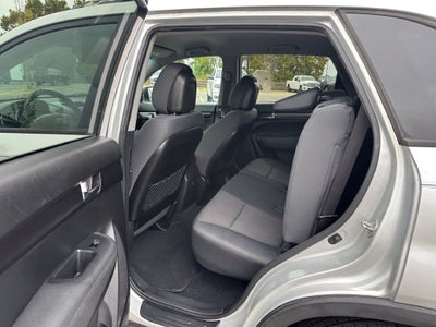 2013 Kia Sorento LX