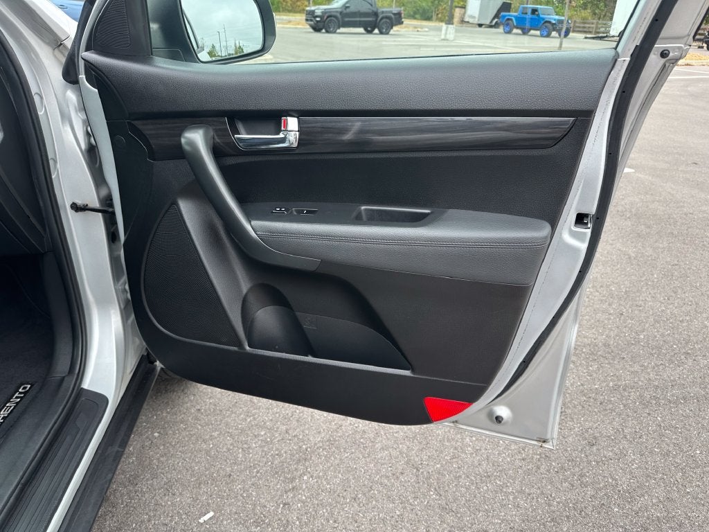 2013 Kia Sorento LX