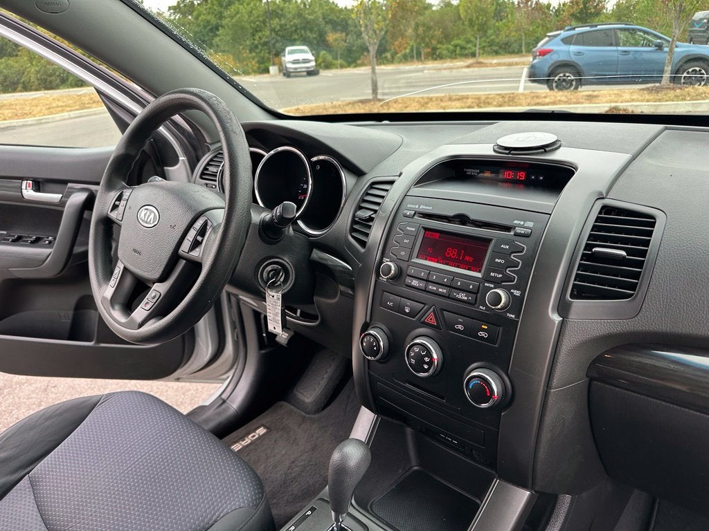 2013 Kia Sorento LX