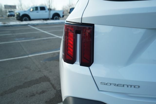 2024 Kia Sorento S