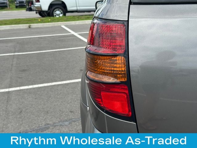 2008 Pontiac Vibe Base