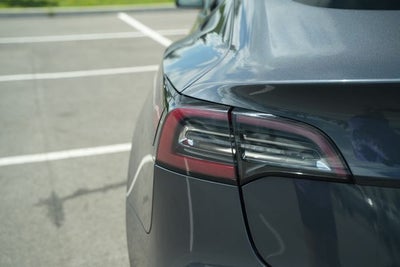 2021 Tesla Model 3 Standard Range Plus Rear-Wheel Drive