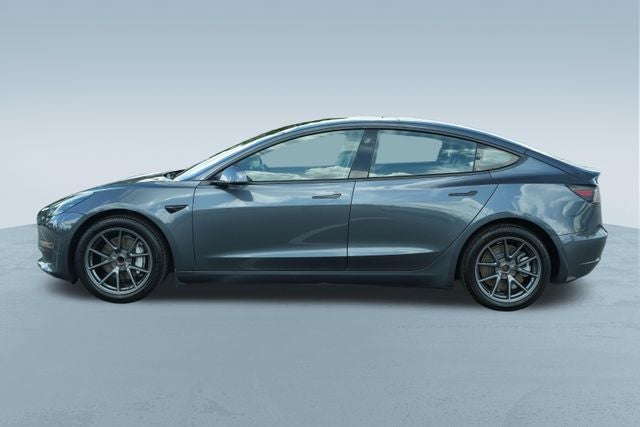 2021 Tesla Model 3 Standard Range Plus Rear-Wheel Drive