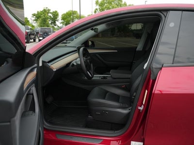 2024 Tesla Model Y Long Range Dual Motor All-Wheel Drive