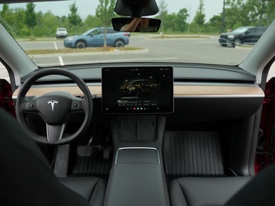 2024 Tesla Model Y Long Range Dual Motor All-Wheel Drive