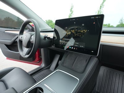 2024 Tesla Model Y Long Range Dual Motor All-Wheel Drive