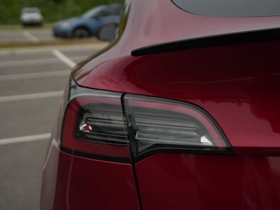 2024 Tesla Model Y Long Range Dual Motor All-Wheel Drive
