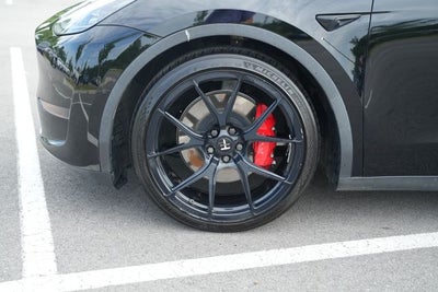 2022 Tesla Model Y Performance Dual Motor All-Wheel Drive