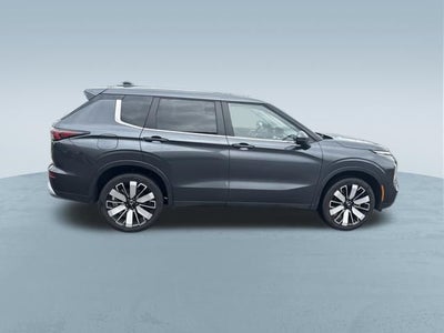 2025 Mitsubishi Outlander SE 2.5 2WD