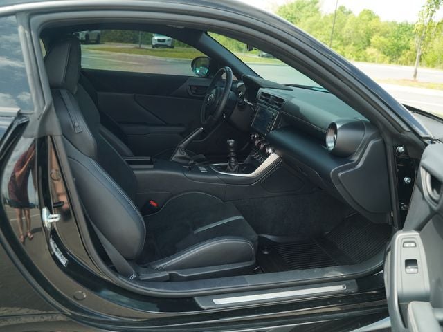 2024 Toyota GR86 Premium