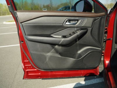 2021 Nissan Rogue Platinum FWD