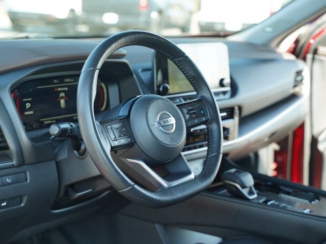 2021 Nissan Rogue Platinum FWD