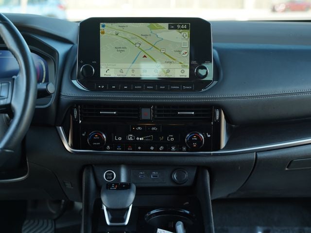 2021 Nissan Rogue Platinum FWD