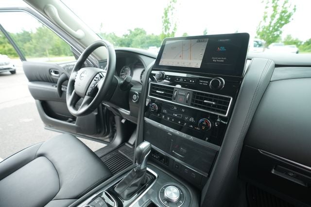 2024 Nissan Armada SV 4WD