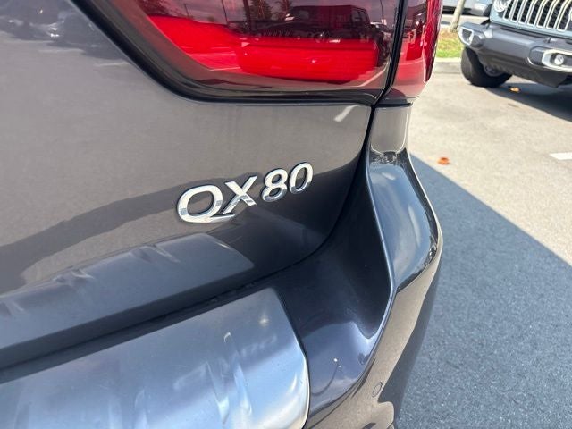 2022 INFINITI QX80 LUXE AWD