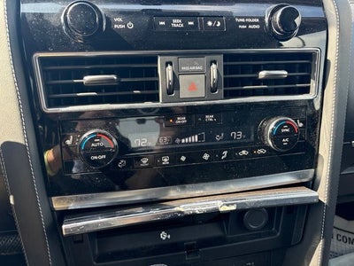 2022 INFINITI QX80 LUXE AWD