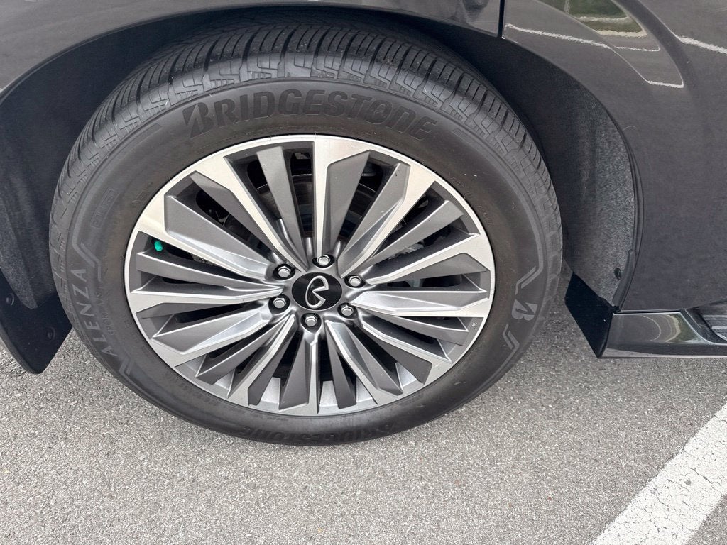 2025 INFINITI QX80 SENSORY