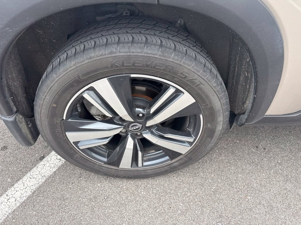 2022 Nissan Rogue Platinum
