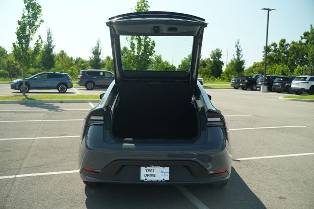 2025 Toyota Prius Plug-In Hybrid SE
