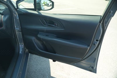 2025 Toyota Prius Plug-In Hybrid SE