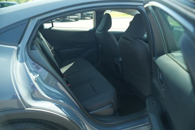 2025 Toyota Prius Plug-In Hybrid SE