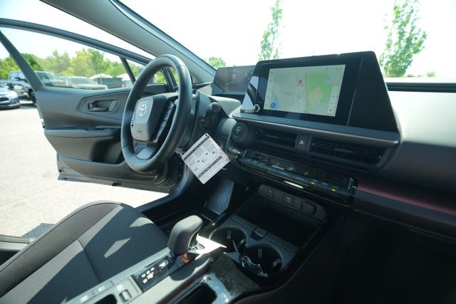 2025 Toyota Prius Plug-In Hybrid SE