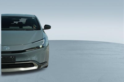 2025 Toyota Prius Plug-In Hybrid SE